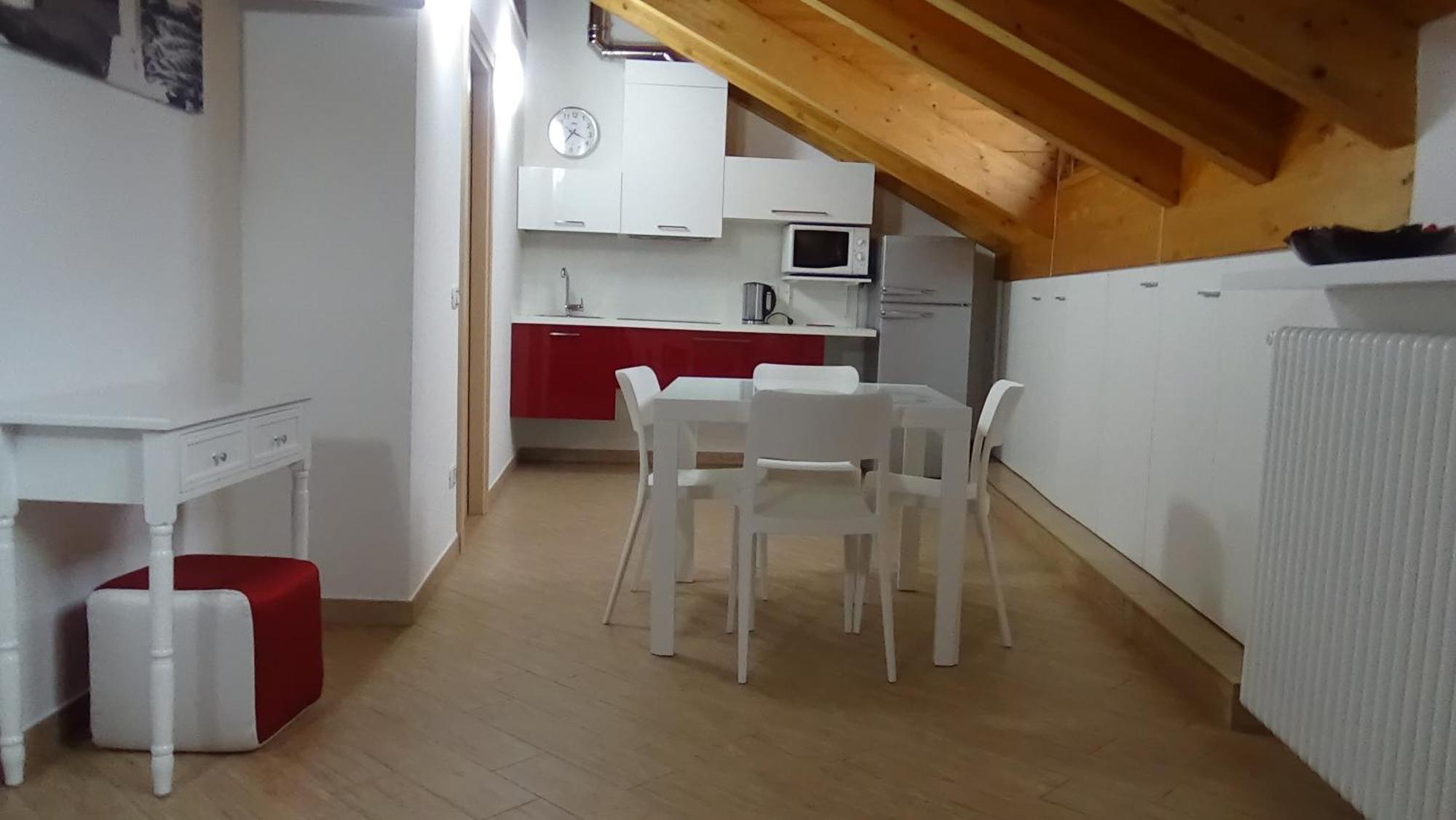 Residence Santabbondio Como Kamer foto